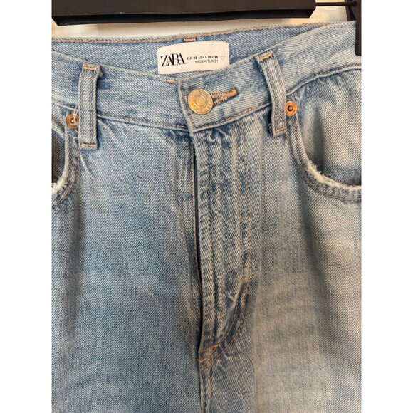 2/$30 ZARA Size 4 Light Blue Denim Jeans Frayed Hem - Picture 6 of 16
